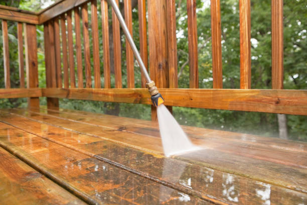 Why Choose Our Certified Pressure Washing Experts for Your Project Needs in Vienna, VA?